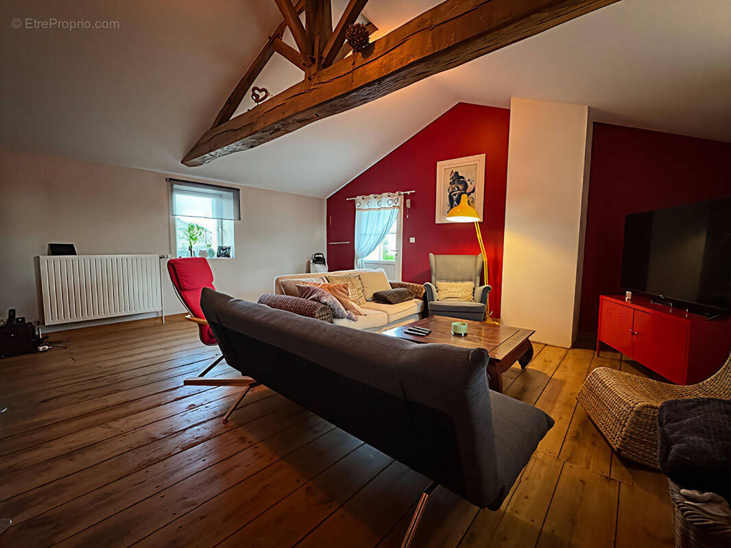 Maison à LA CHAPELLE-ACHARD