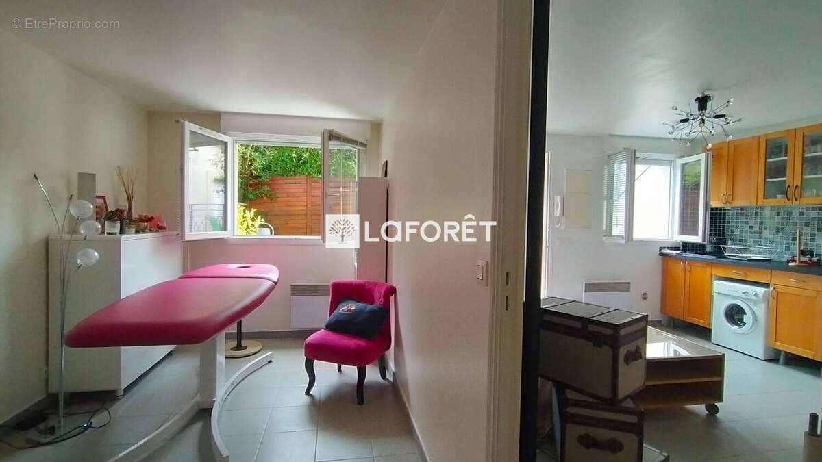 Appartement à FONTENAY-SOUS-BOIS