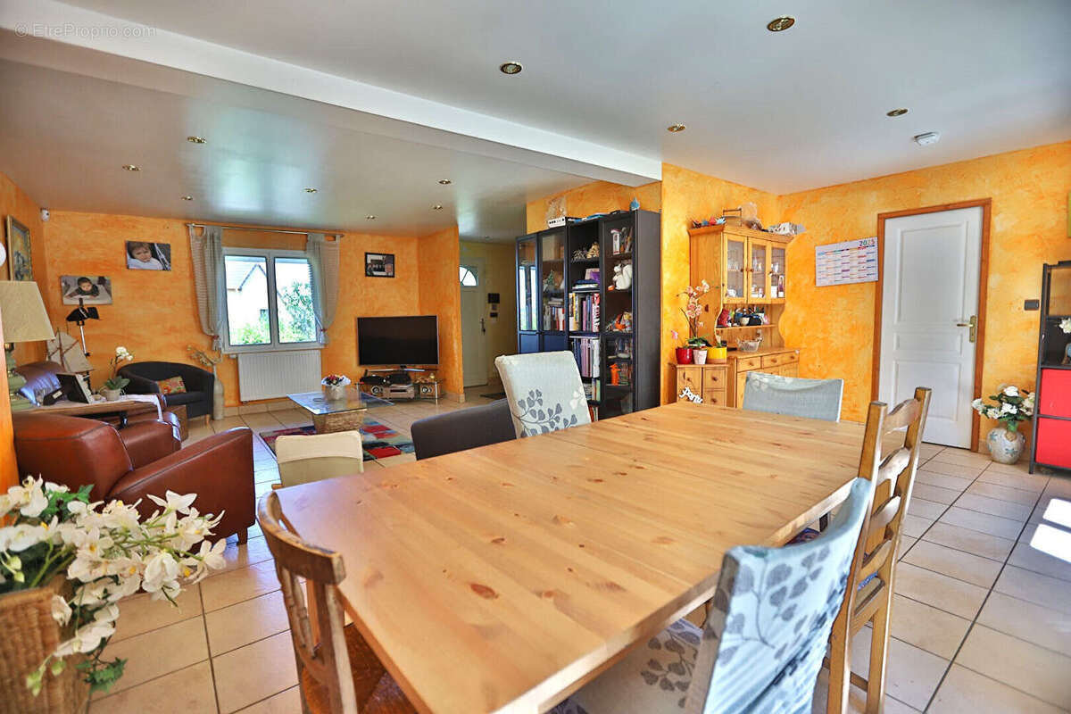 Maison à SAINT-GERMAIN-DE-LA-GRANGE