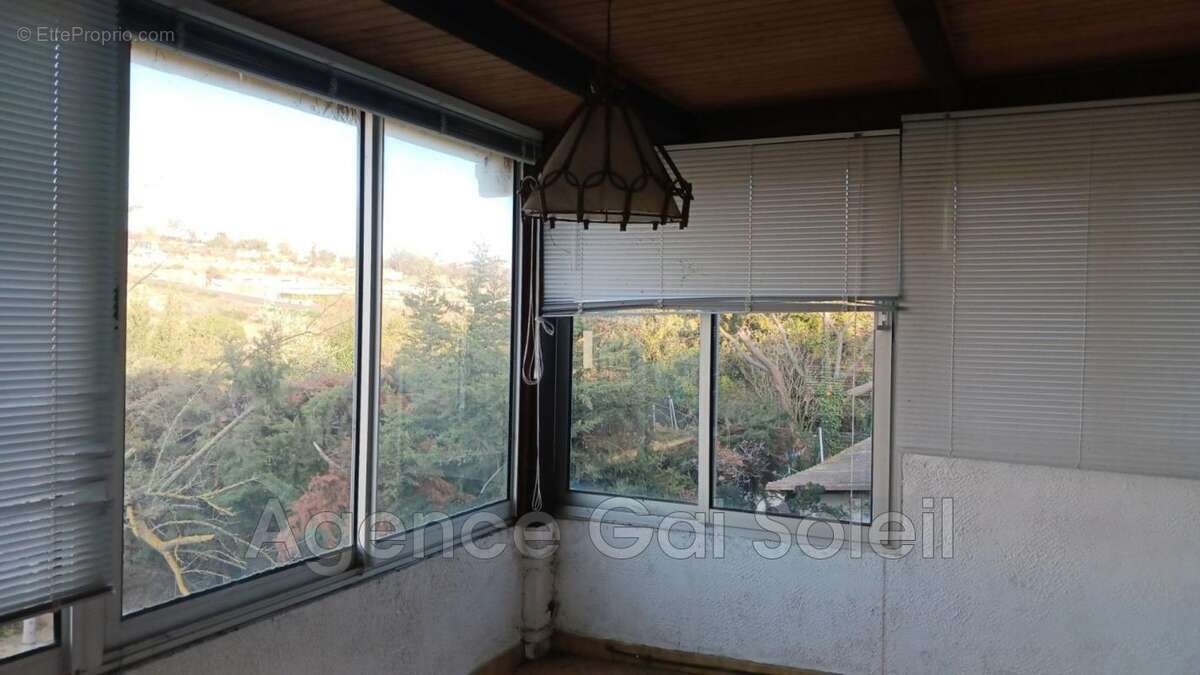 Maison à NISSAN-LEZ-ENSERUNE