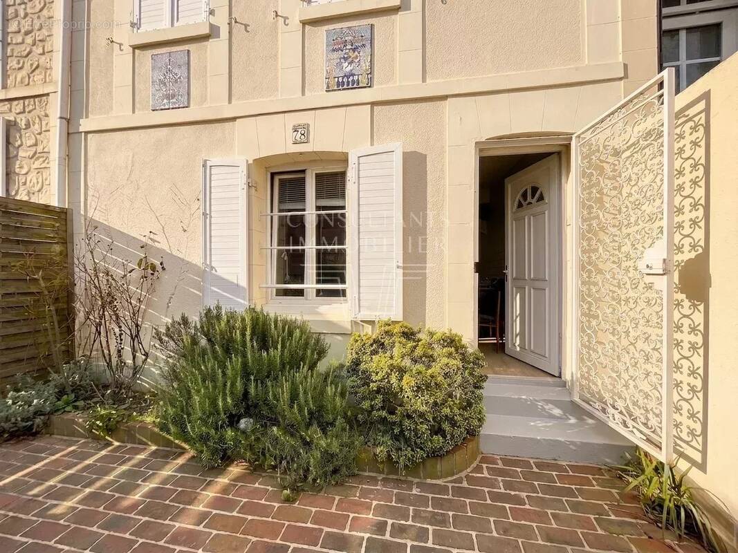 Maison à TROUVILLE-SUR-MER