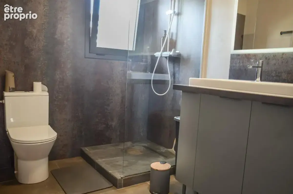 Appartement 85 m² à Saint-Denis  - photo 8