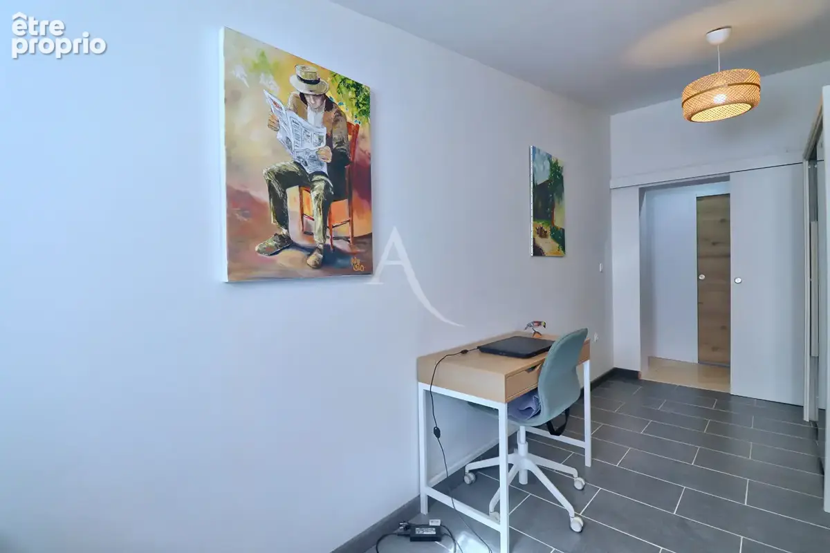 Villa lumineuse au calme avec terrasse dependance garage jardin arbore puit - photo 11