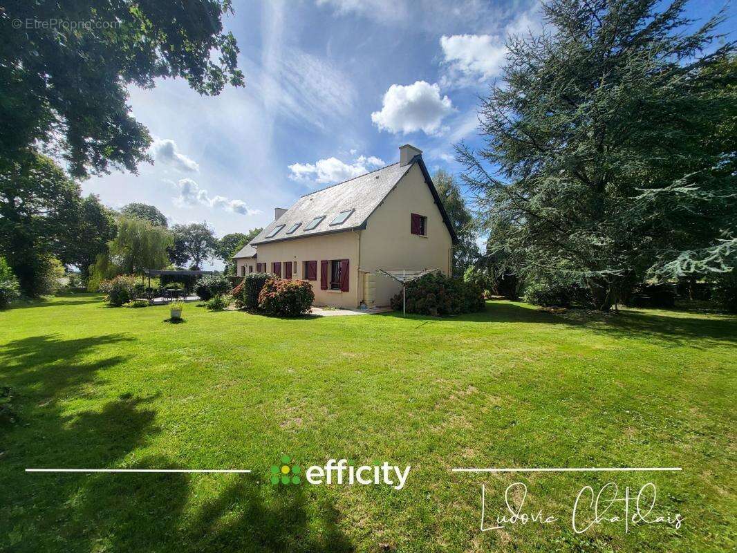 Maison à PARTHENAY-DE-BRETAGNE