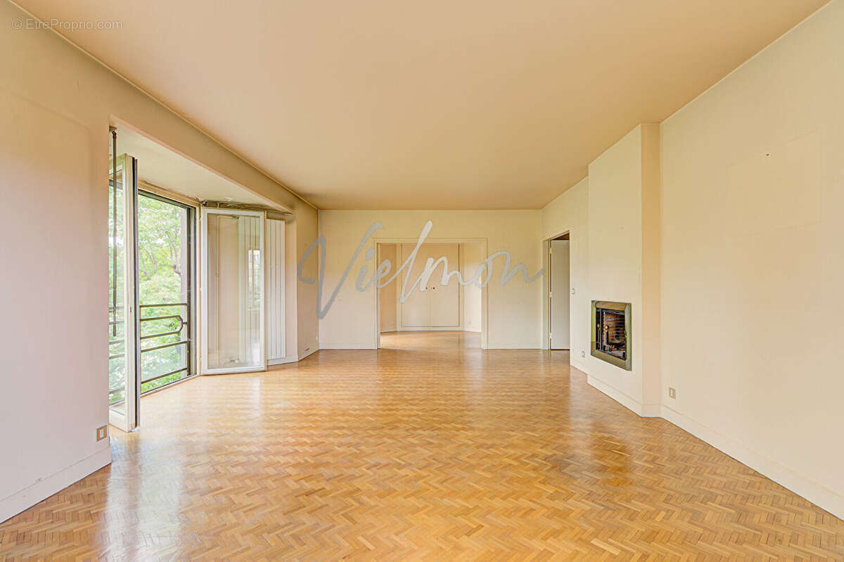 Appartement à SAINT-GERMAIN-EN-LAYE