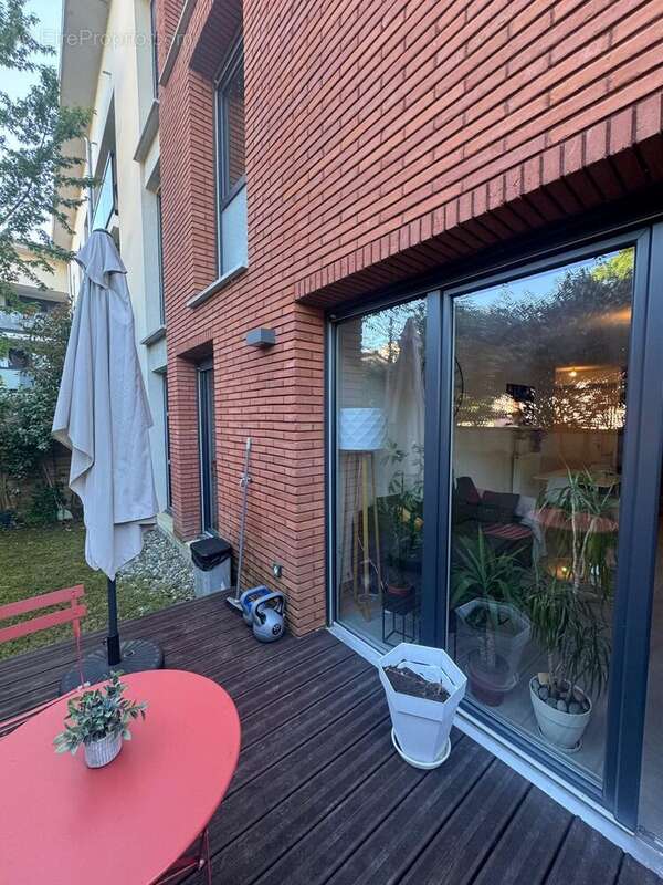 TERRASSE INTIMISTE - Appartement à AUSSONNE