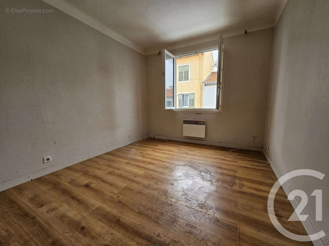 Autre à CAGNES-SUR-MER