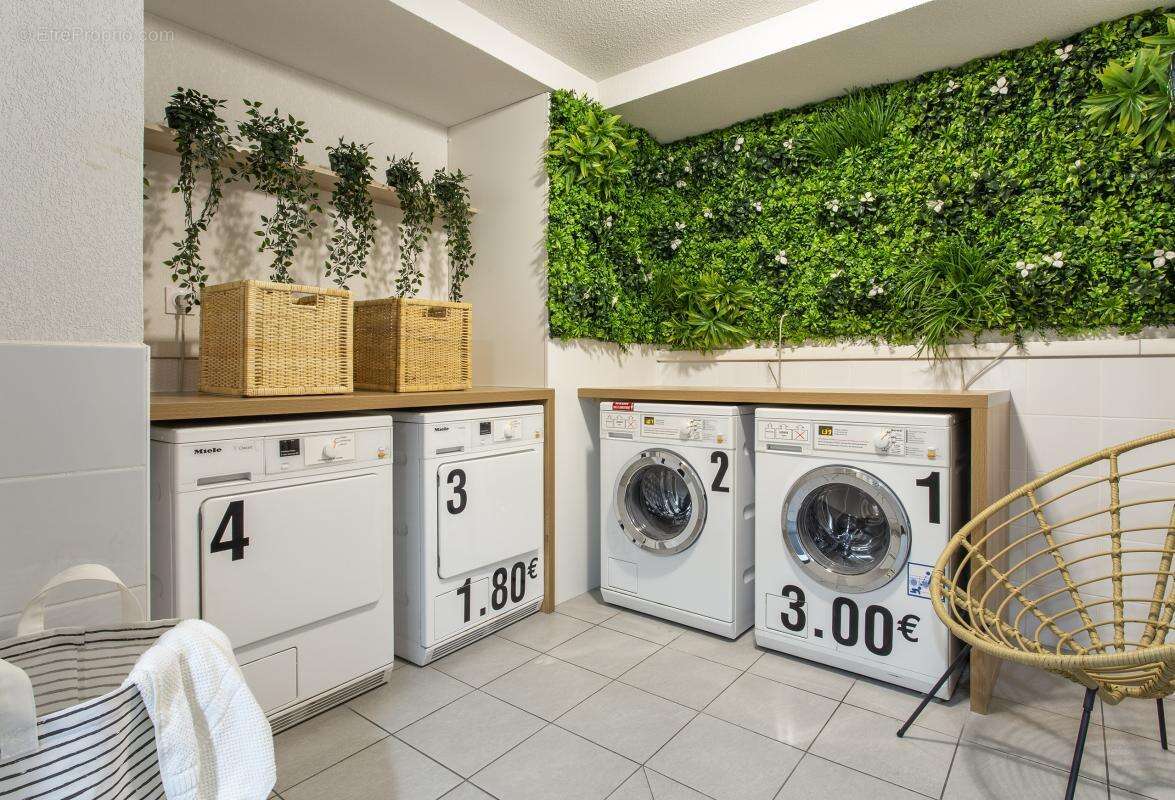 Appartement à MARSEILLE-5E