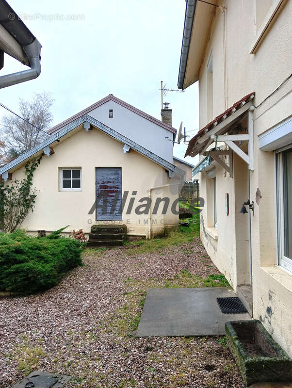 Maison à LUXEUIL-LES-BAINS