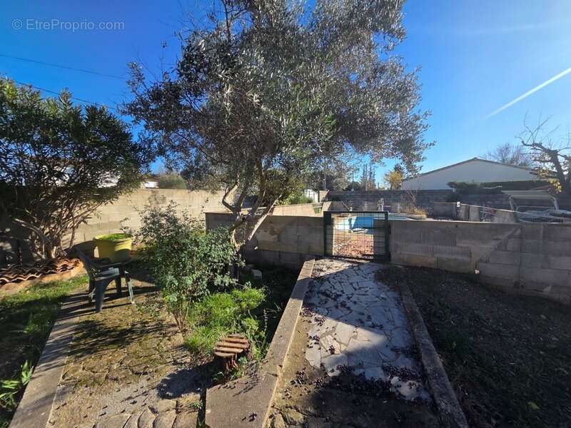 Maison à SAINT-CHRISTOL-LES-ALES