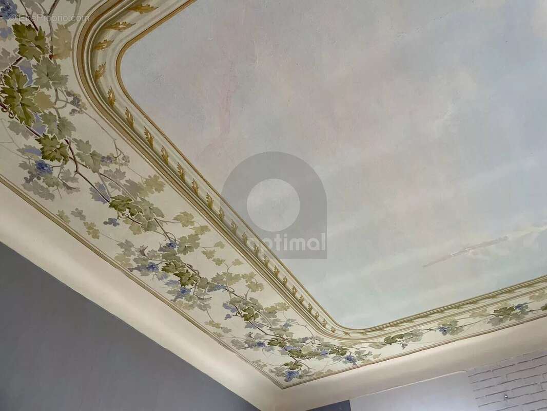 Exclusivité : Appartement de caractère 4P 125.11m² - photo 11
