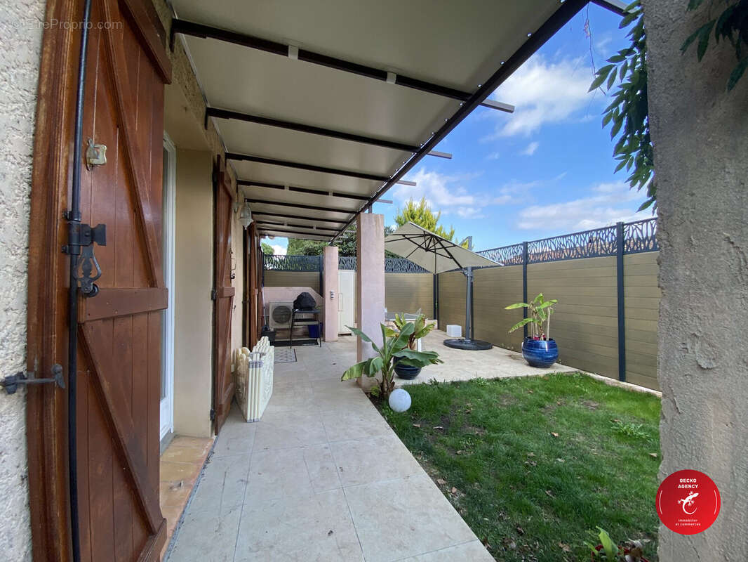 Maison à PLAN-DE-LA-TOUR