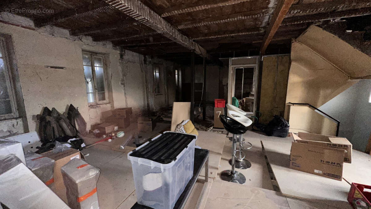 Appartement à VARENNES-SUR-ALLIER