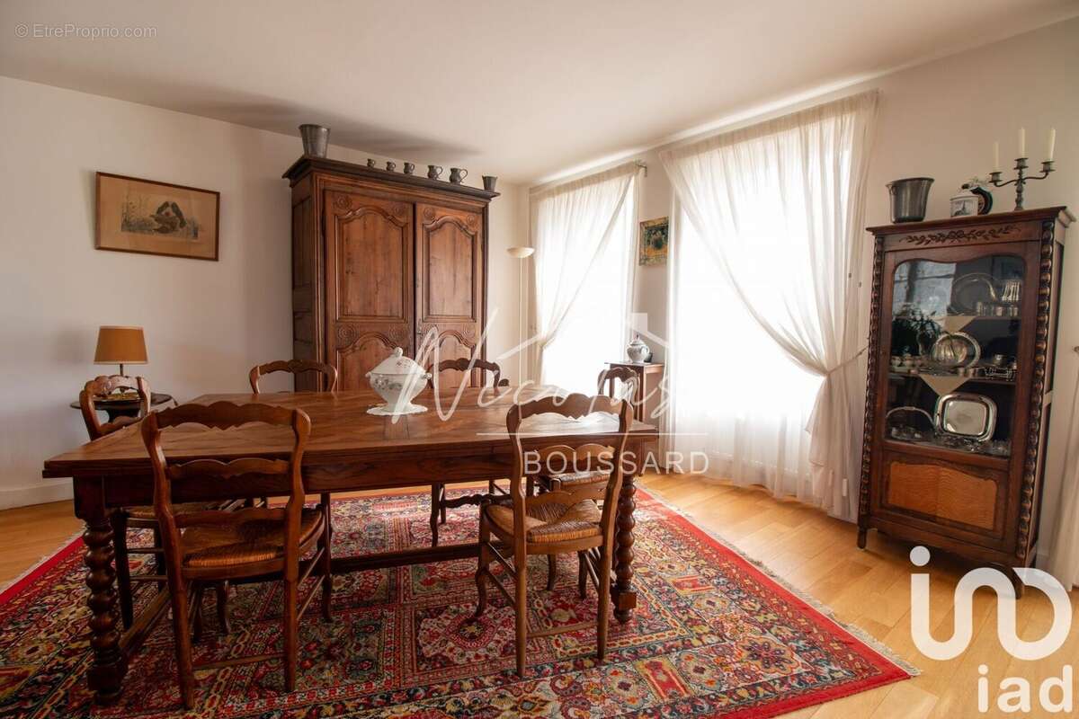 Photo 2 - Maison à ERMENONVILLE