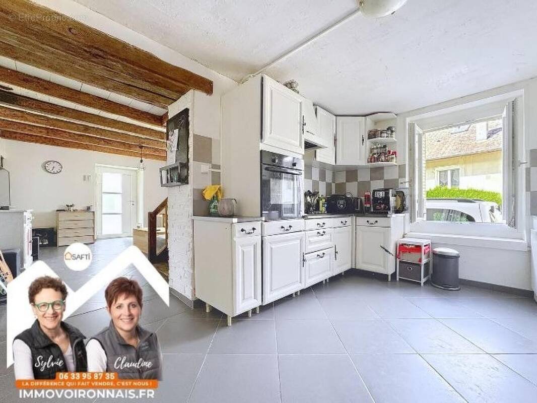 Photo 1 - Maison à SAINT-JOSEPH-DE-RIVIERE