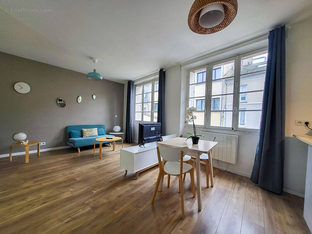 Appartement à MELUN