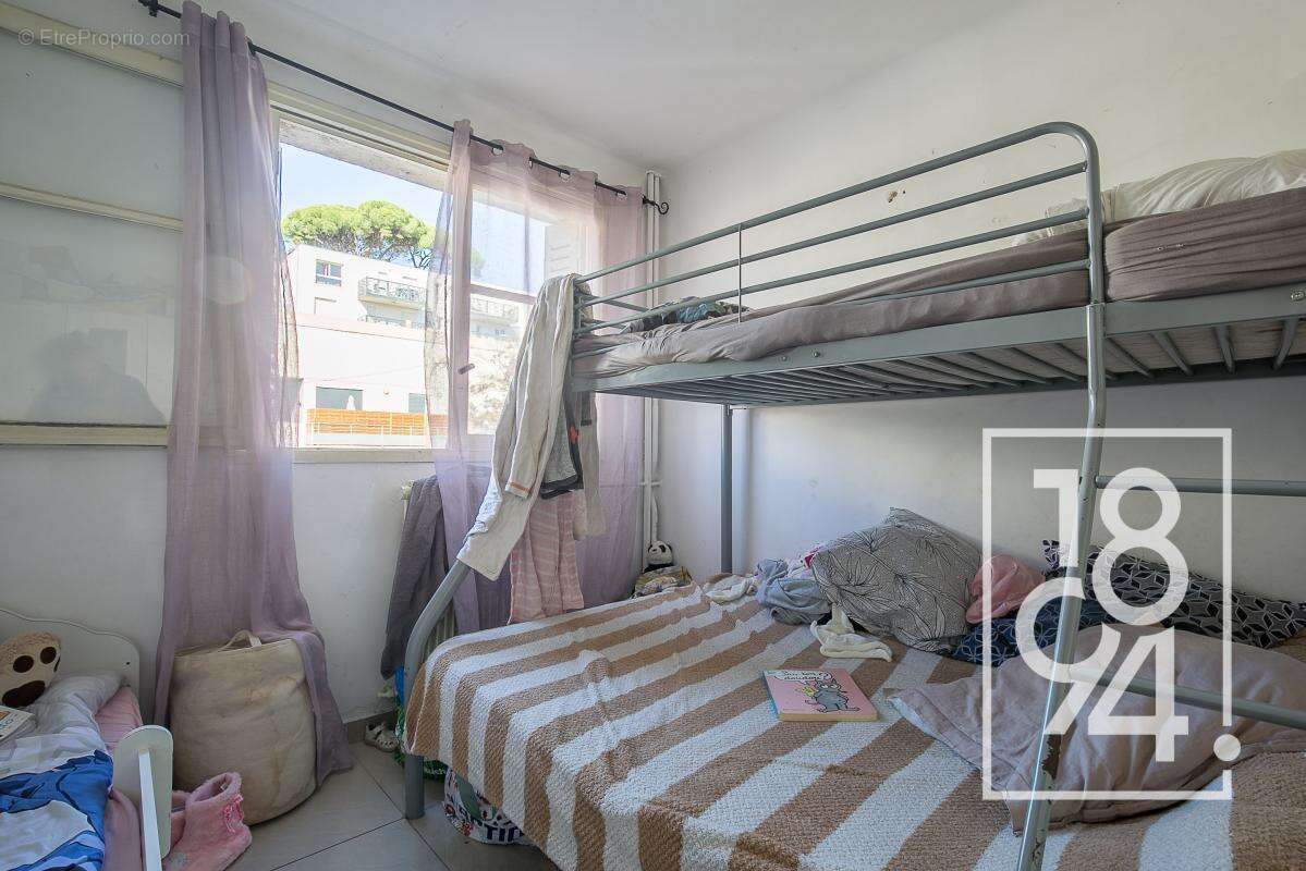 Appartement à MARSEILLE-13E