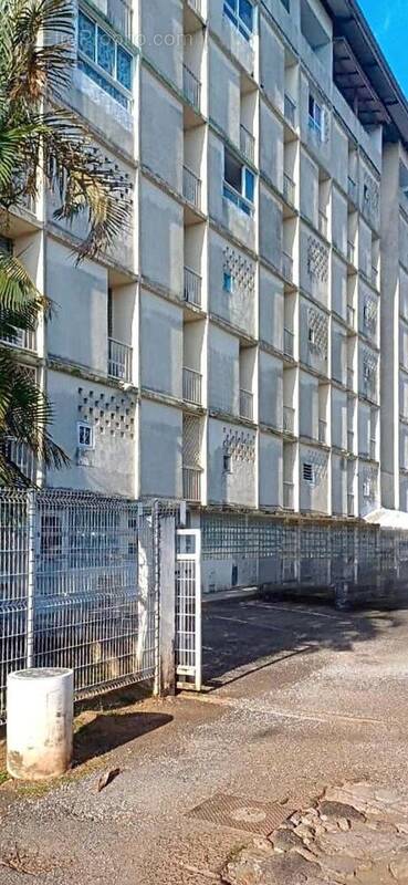 Photo 1 - Appartement à CAYENNE