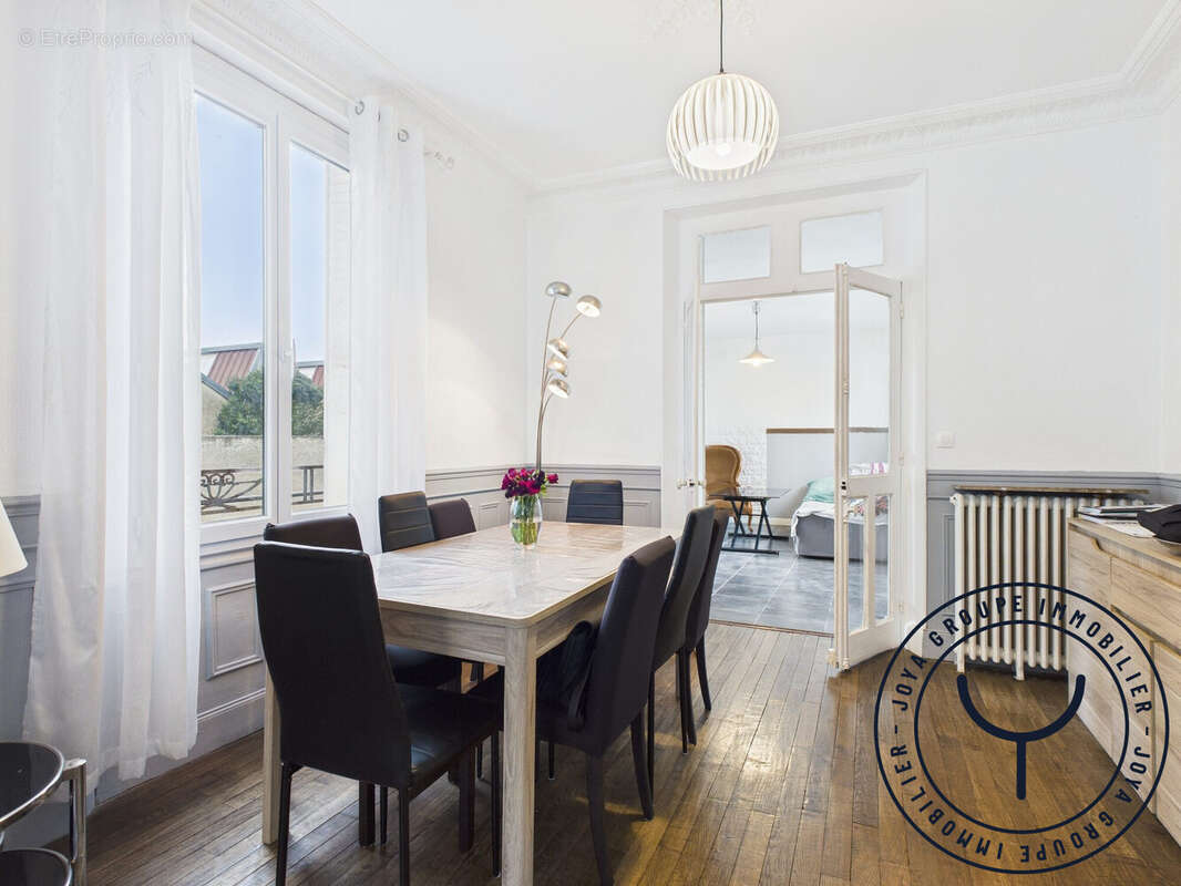 Maison à ROMILLY-SUR-SEINE