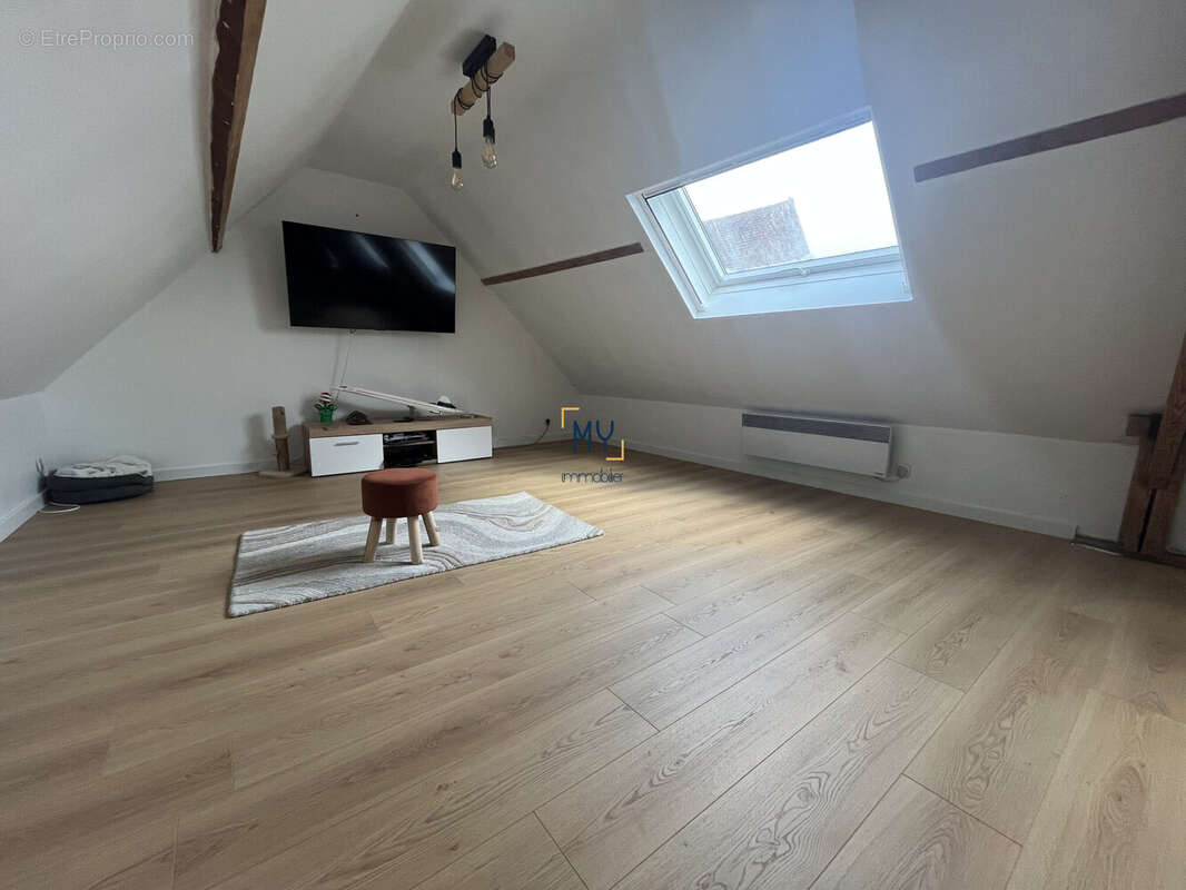 PIÈCE DE VIE -  Appartement à vendre - 2/3 pièces - 60 m² - Neuville-En-Ferrain - Appartement à NEUVILLE-EN-FERRAIN