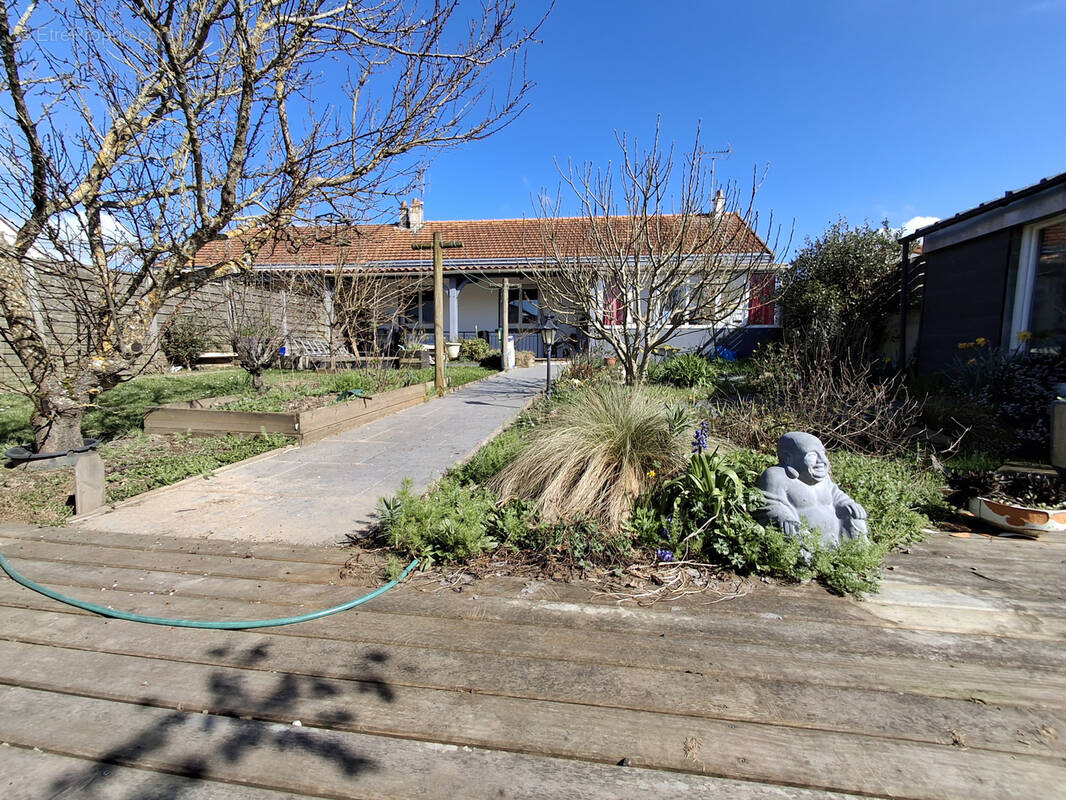 Maison à LA FERRIERE