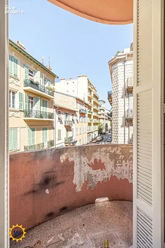 NICE RUE DE FRANCE / FLEURS / RUE CLAUDIA - 2 pièces de 38 m2 avec balcons, à rénover, idéal investissement locatif ! Proche pro - photo 9