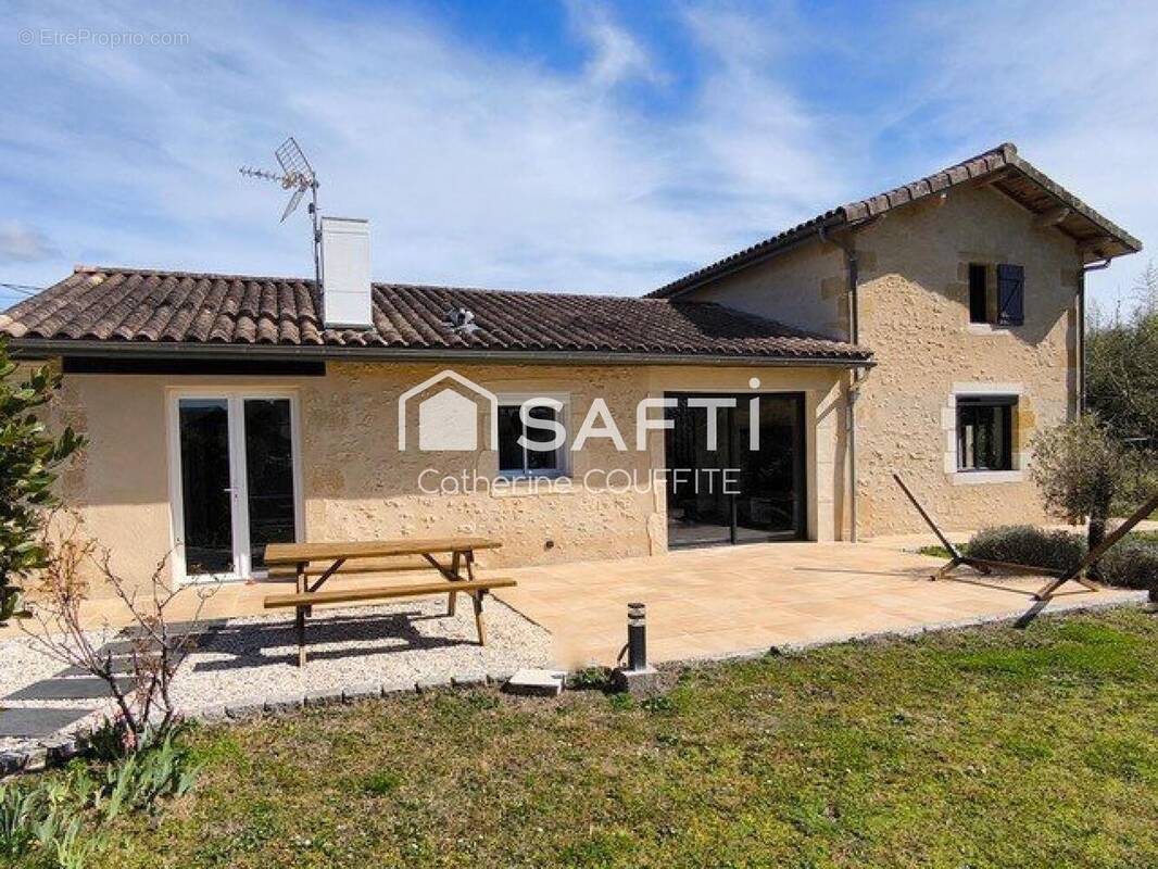 Photo 1 - Maison à VILLANDRAUT