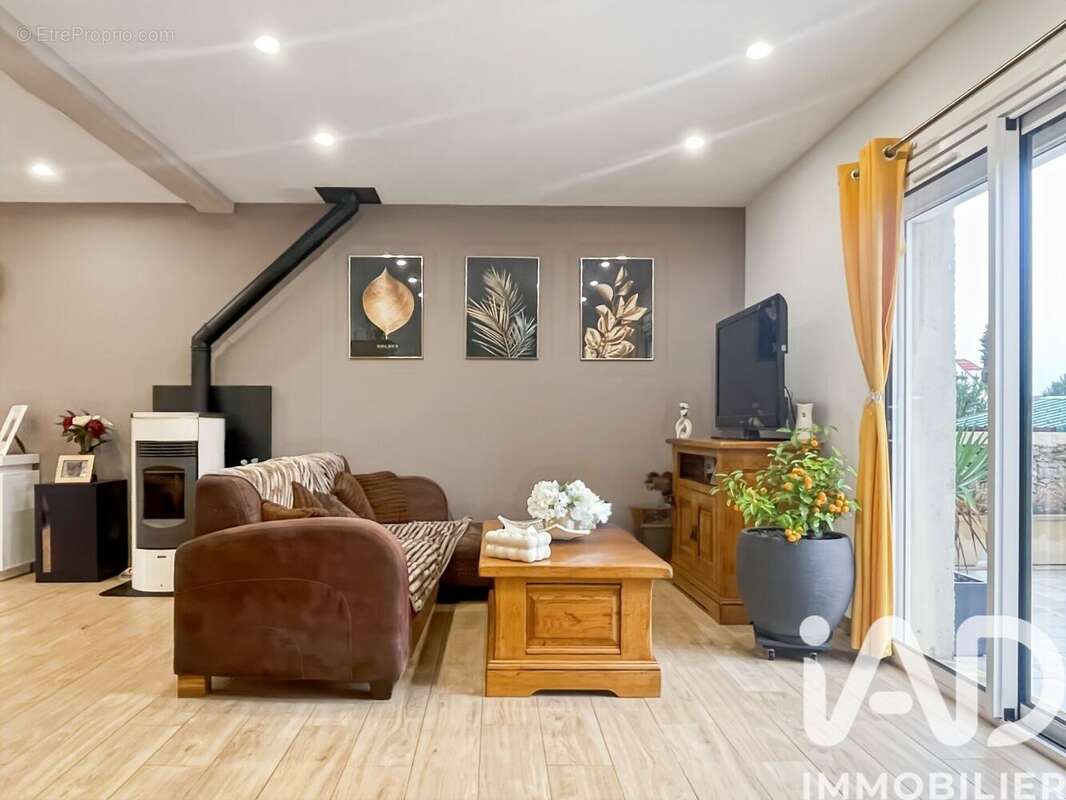 Photo 8 - Maison à SAINT-SAUVEUR-SUR-ECOLE