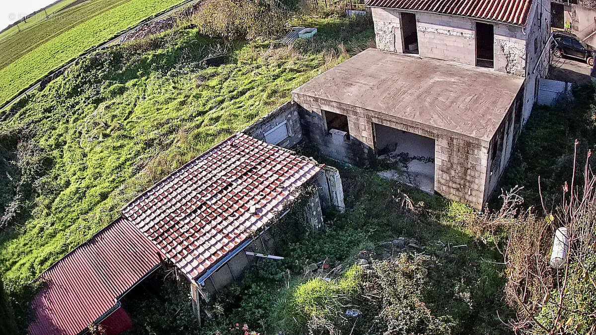 Maison à SAINT-SAVINIEN