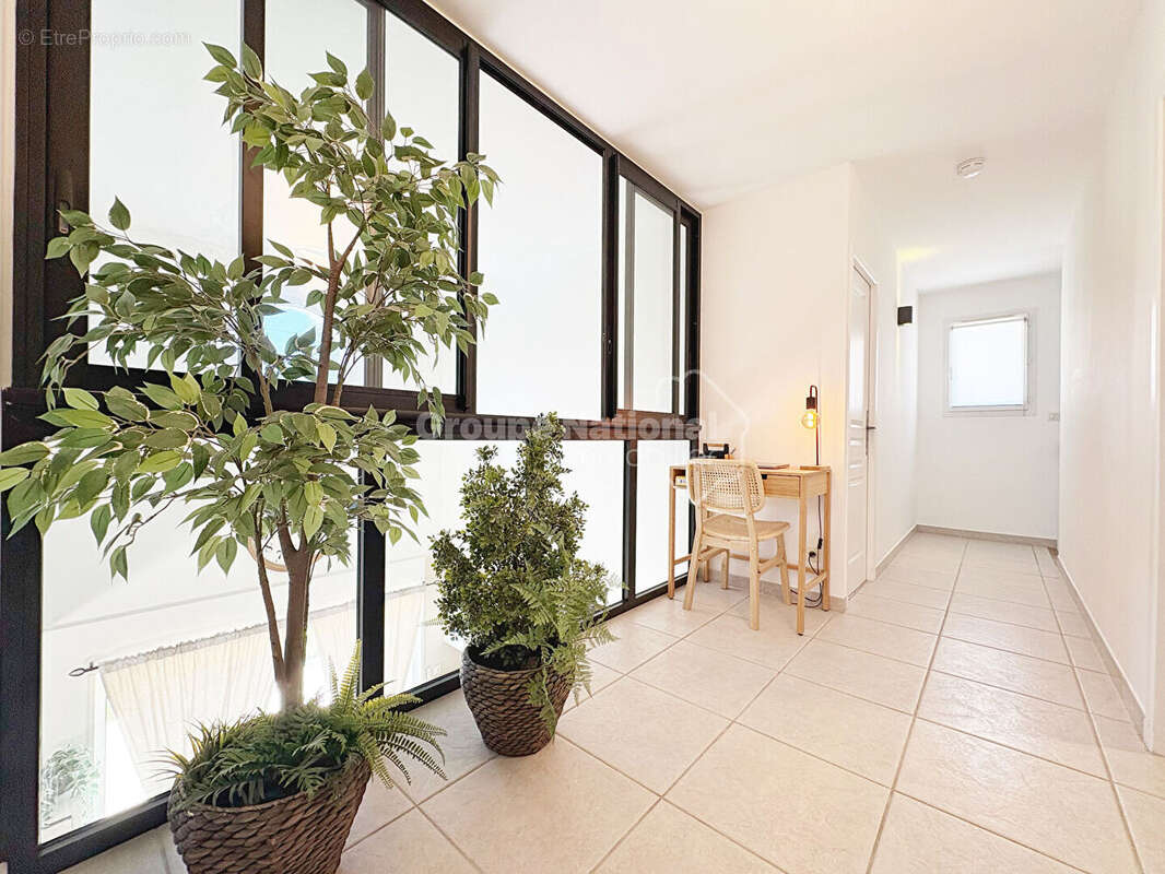 Maison t4 -  lamanon - photo 7