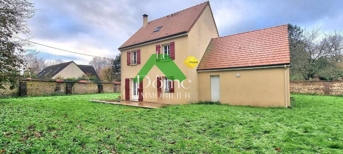 Maison à AMBLAINVILLE