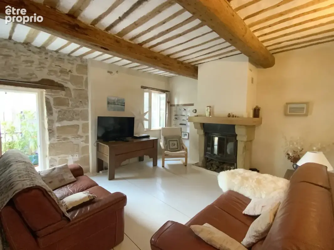 Charmante maison de village en pierres avec terrasse. - photo 3