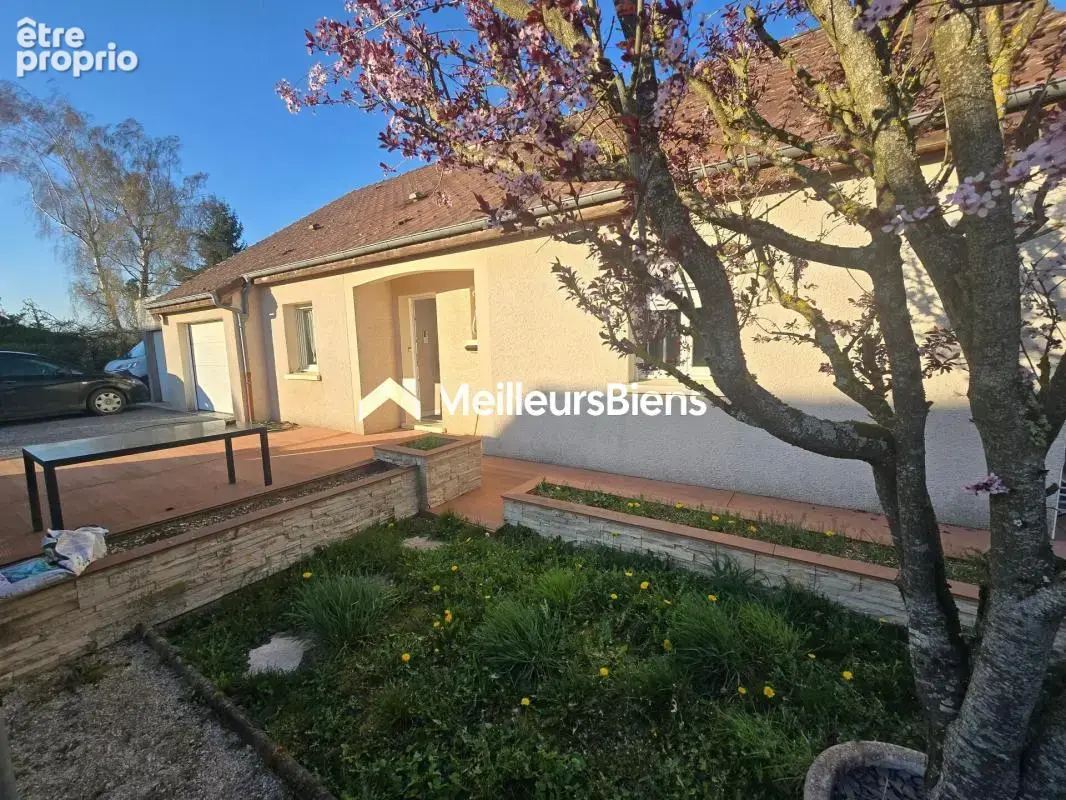 Maison 103 m² de plain-pied à Izeure sur terrain de 900 m² - photo 10