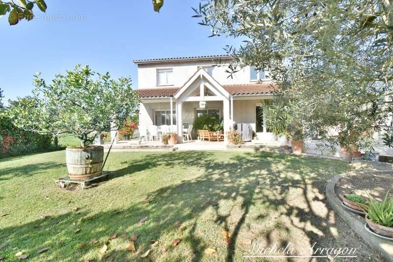 Maison à VILLENEUVE-SUR-LOT