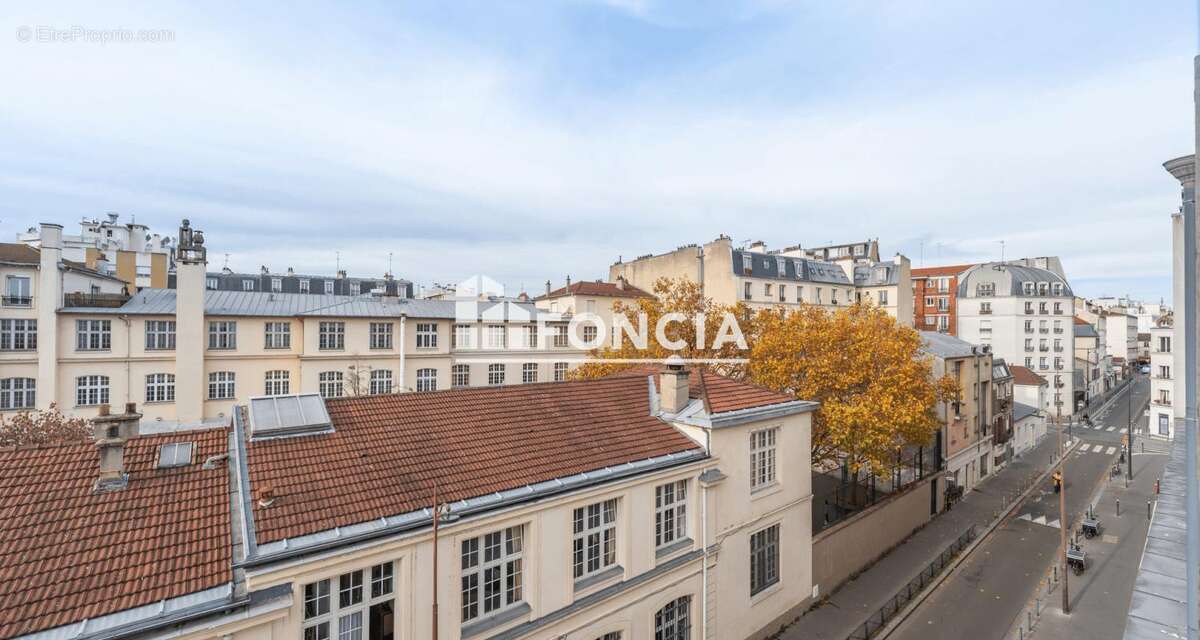 Appartement à PARIS-20E