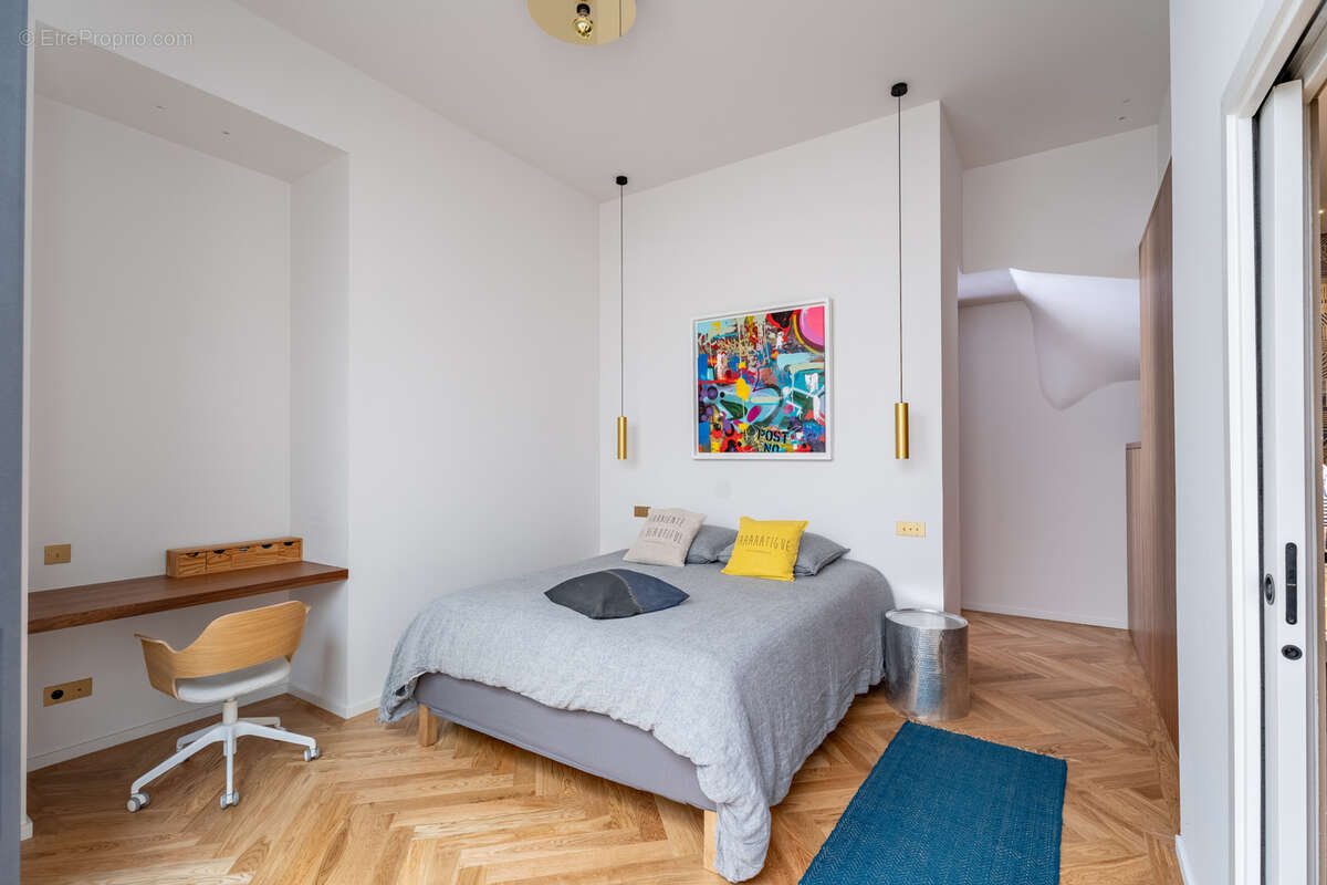 Appartement à MARSEILLE-8E