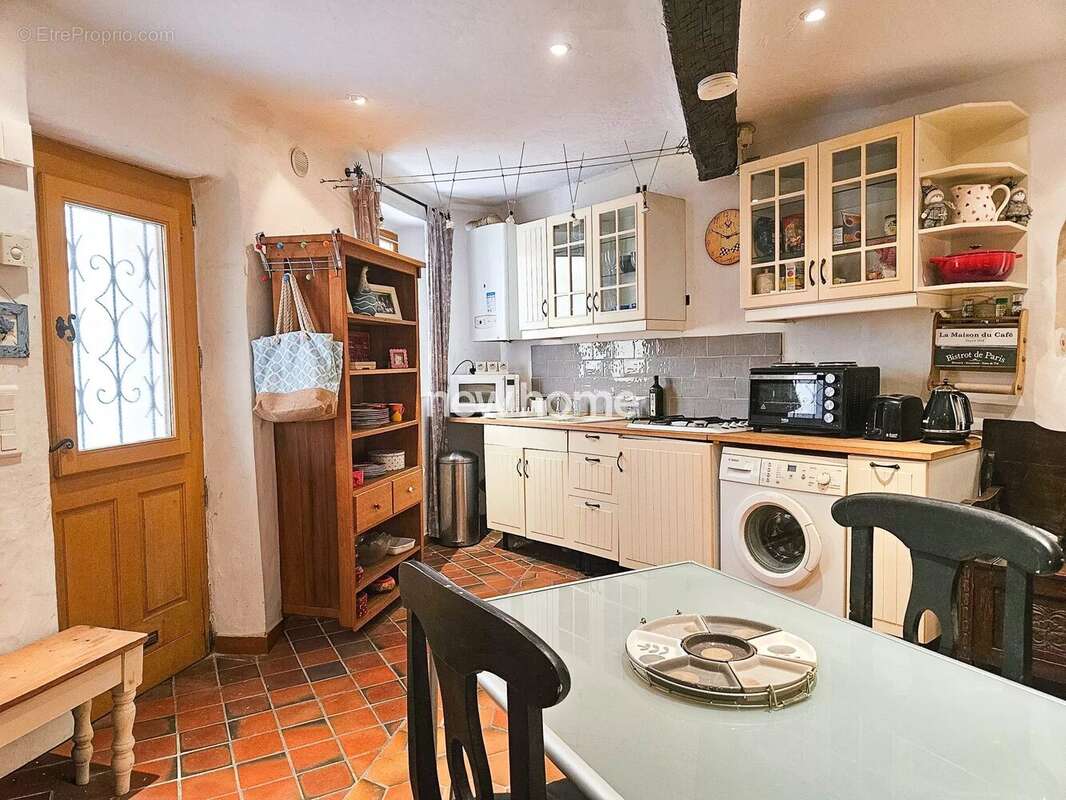 Maison à LORGUES
