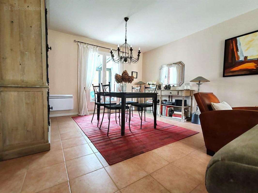 Maison à TAVERNY