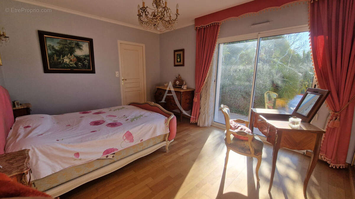 Maison à TALMONT-SAINT-HILAIRE