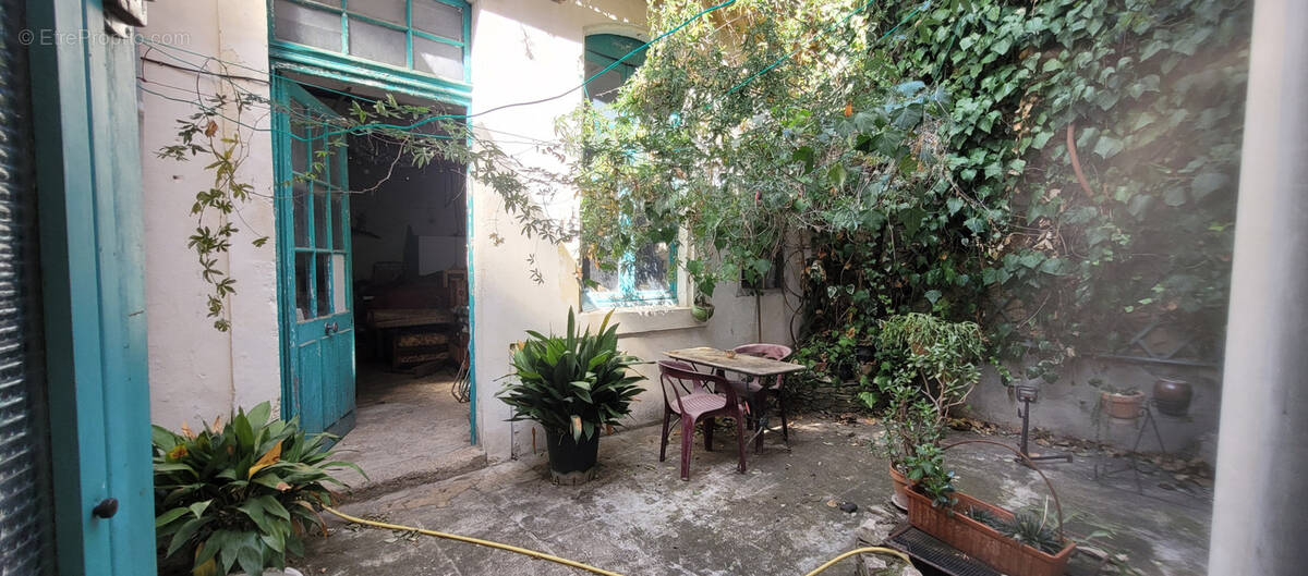 Maison à NIMES