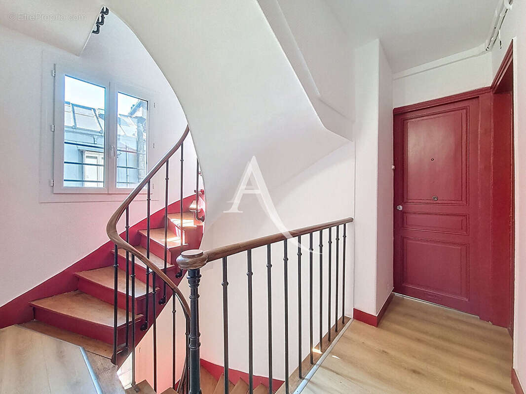 Appartement à PARIS-20E