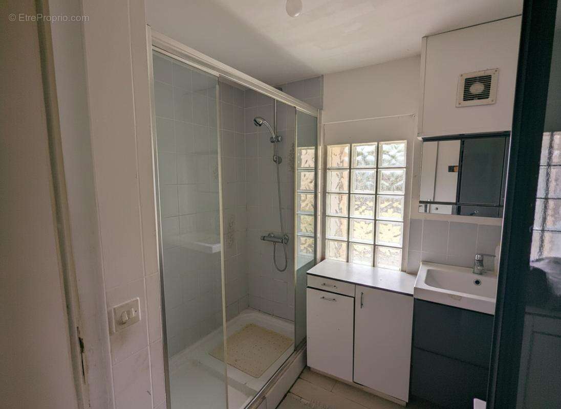 Maison de 114 m²  3 chambres parcelle de 2 368 m² - photo 9