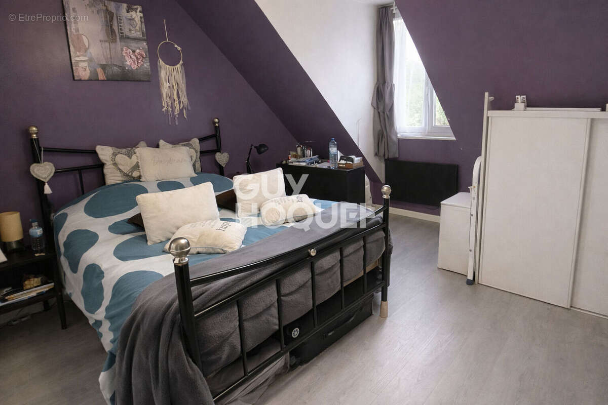 Appartement à MEZIERES-SUR-SEINE