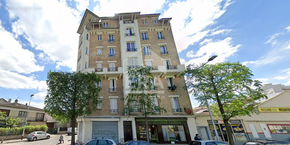 Appartement à AUBERVILLIERS