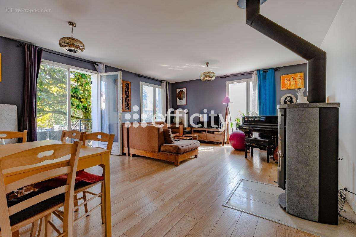 Maison 160 m² à Antony  - photo 8
