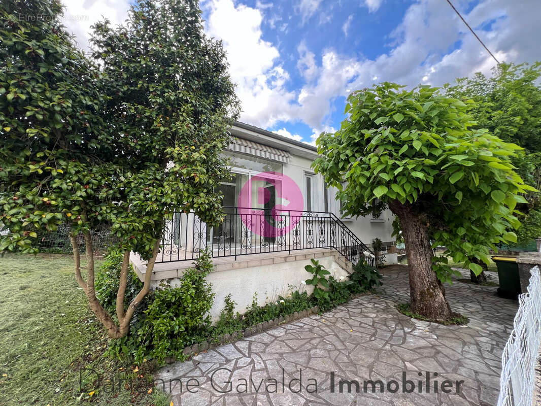 Maison à CAPDENAC-GARE