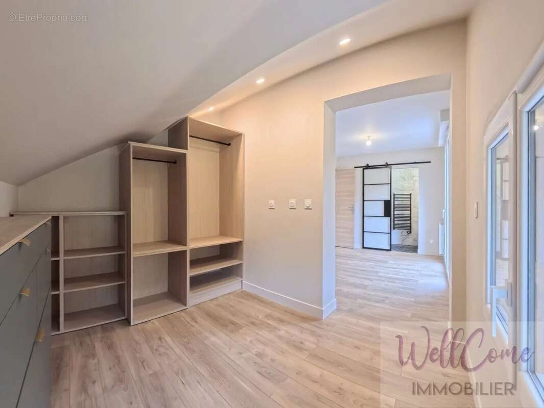 Appartement à AIX-LES-BAINS