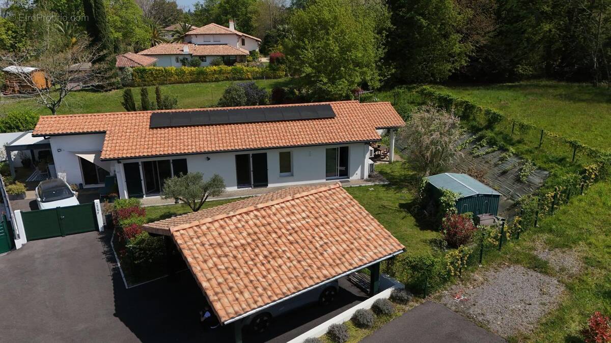 Maison à URRUGNE