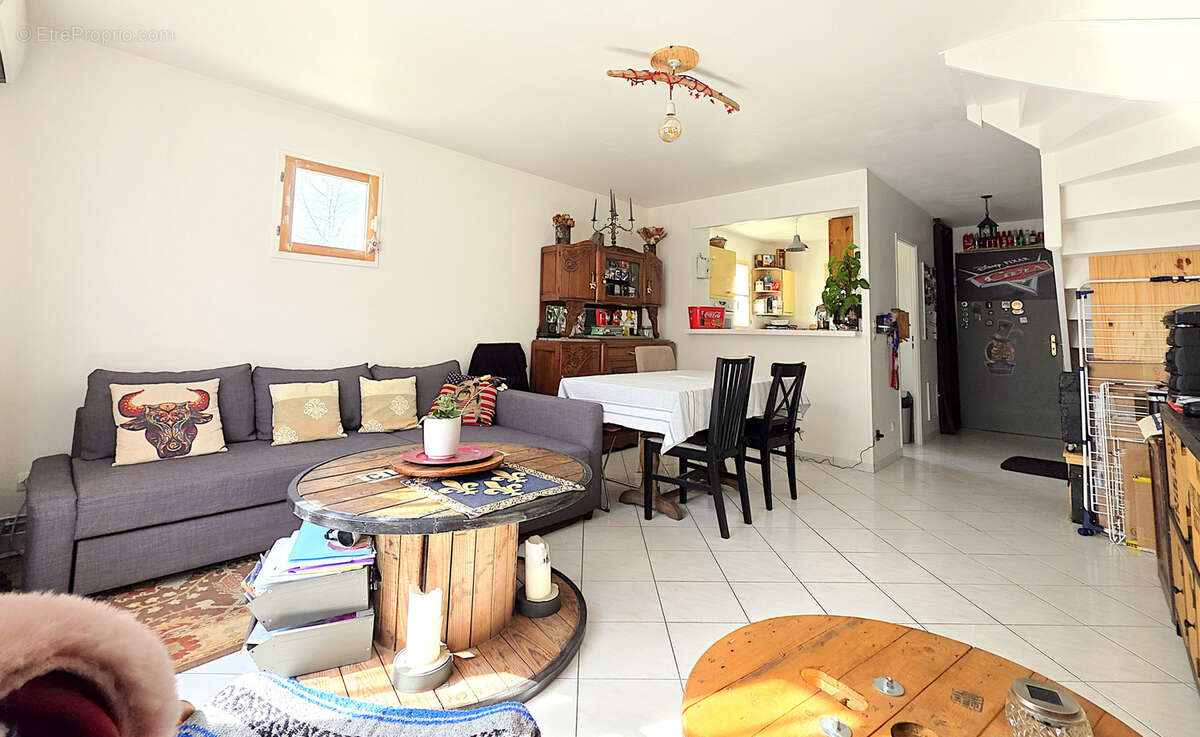 Maison à BAILLY-ROMAINVILLIERS