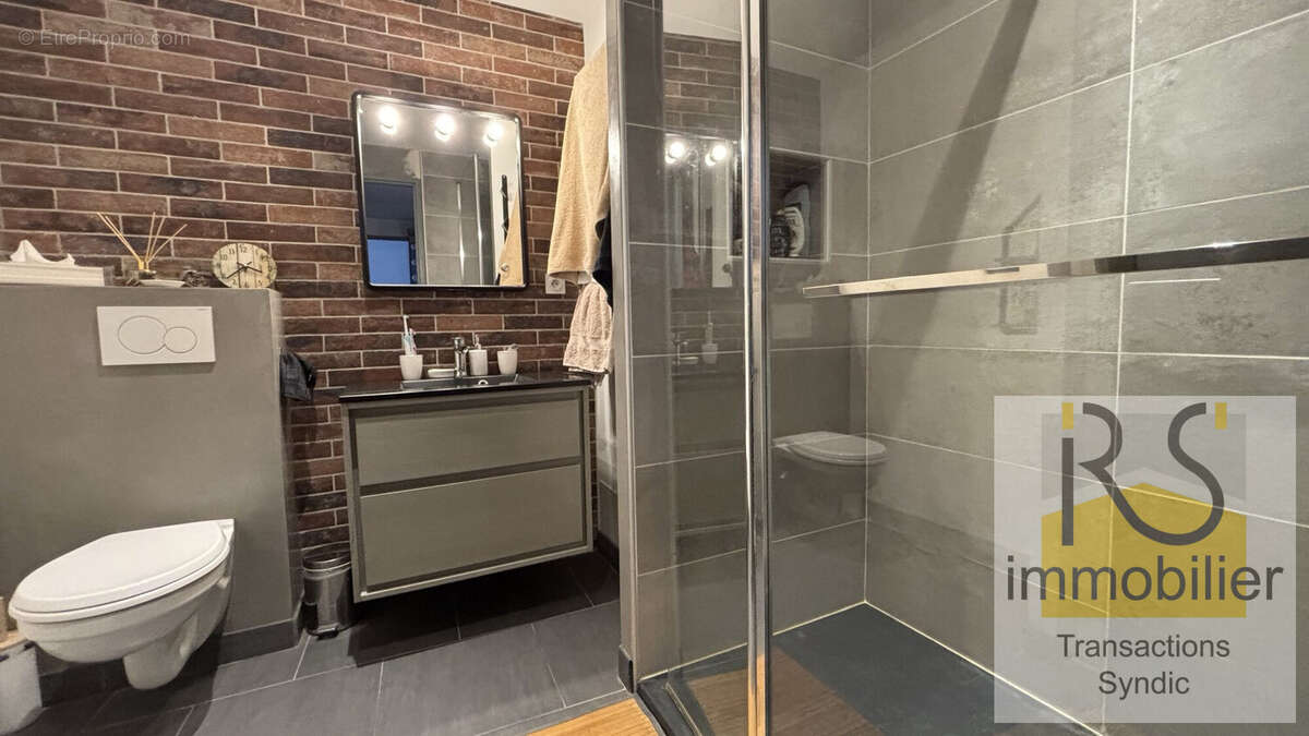 Appartement à ARACHES-LA-FRASSE